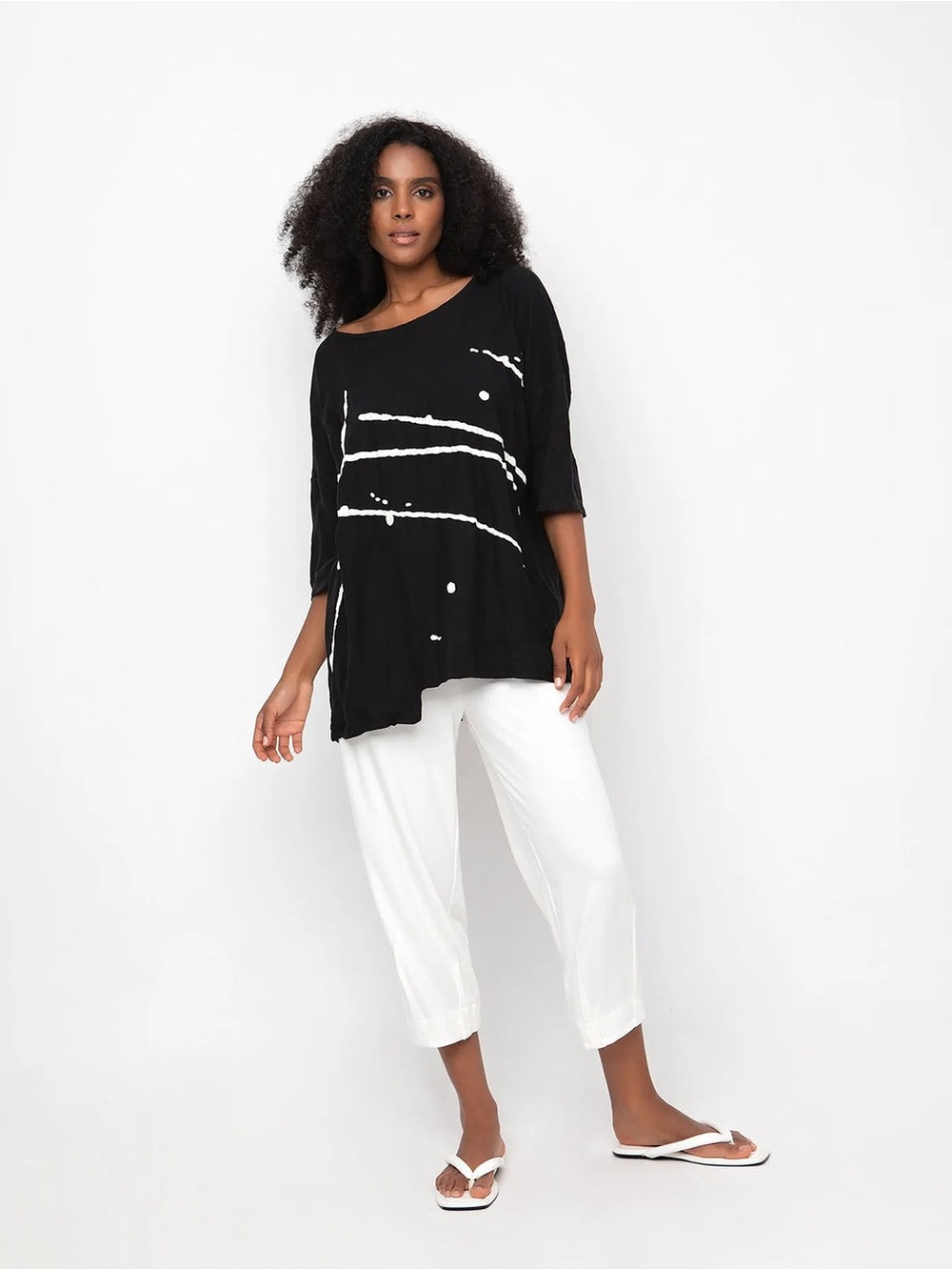 Ozai N Kū Inkblot Asymmetric Cotton Linen Boxy Boatneck Tee Top S
